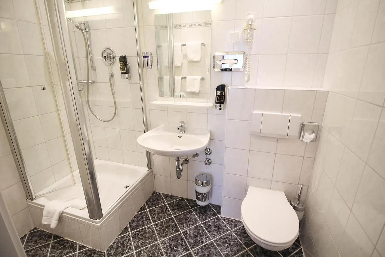 Hotel West An Der Bockenheimer Warte Frankfurt am Main 3*,